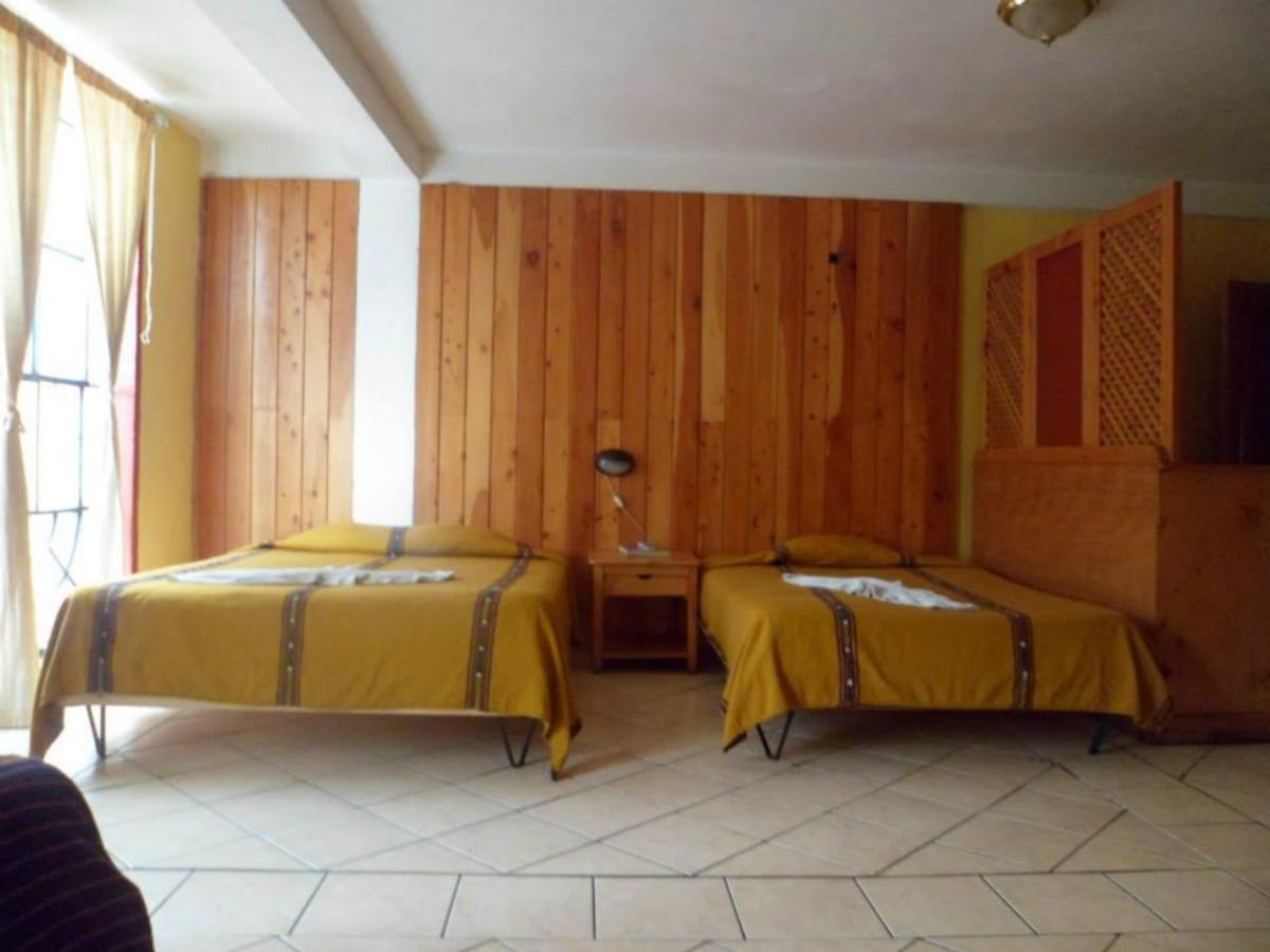 Hoteles Kakchiquel Panajachel Exterior foto